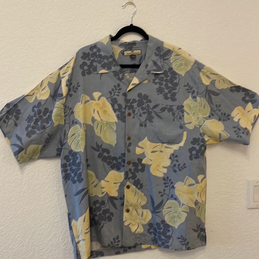 Tommy Bahama Silk Hawaiian Shirt RN86549 CA04754